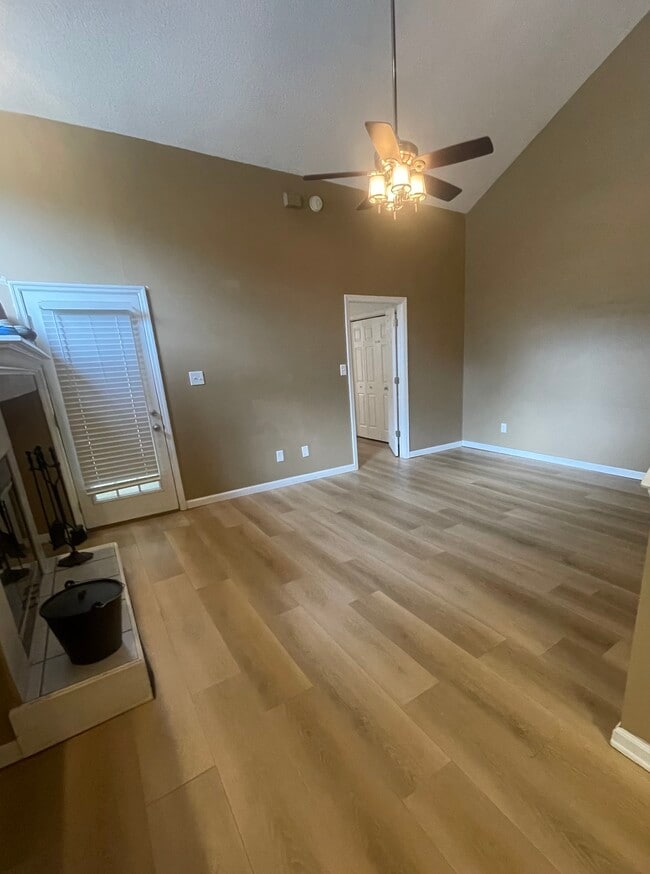 Photo - 5059 Mint Hill Ct
