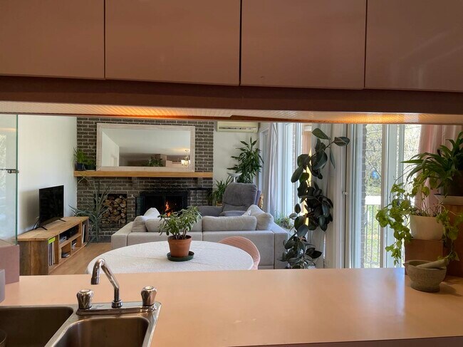 Photo - 1575 Rue Ranvoyzé Unité Condo