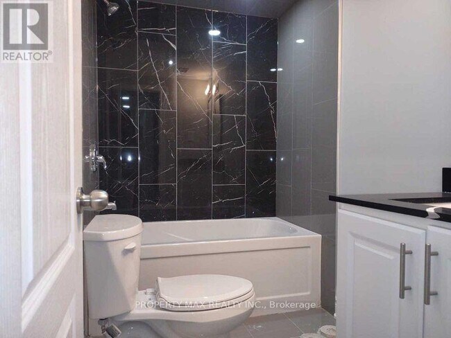 Photo - 117 Luella Crescent