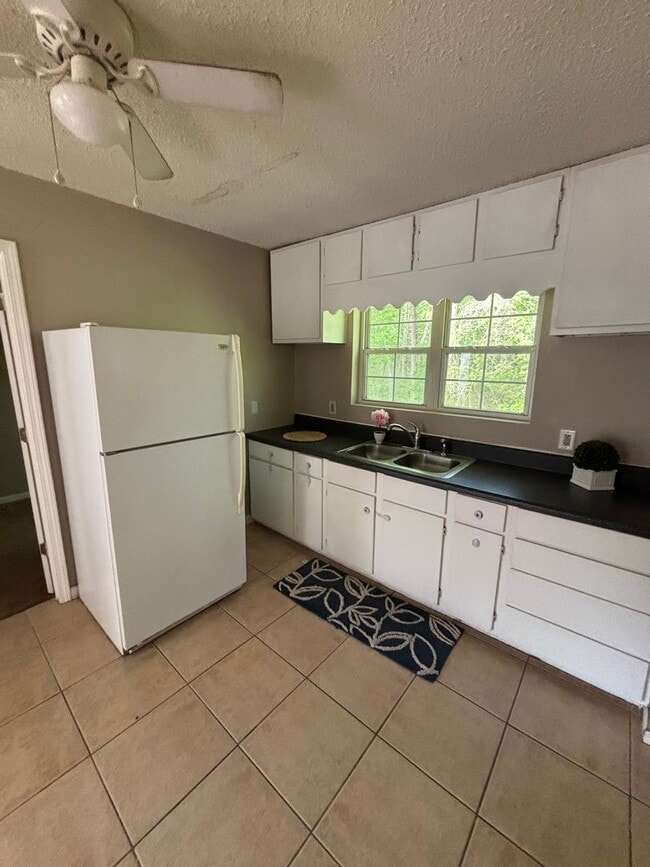 Photo - 115 Pindal Rd