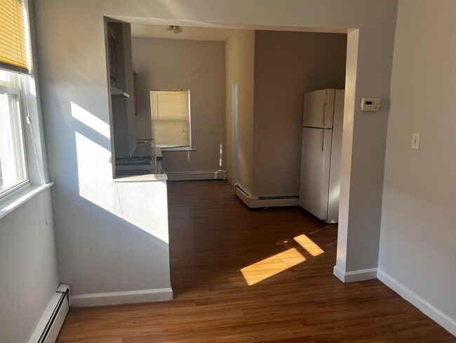 Photo - 38 Bleecker St Unit 2L