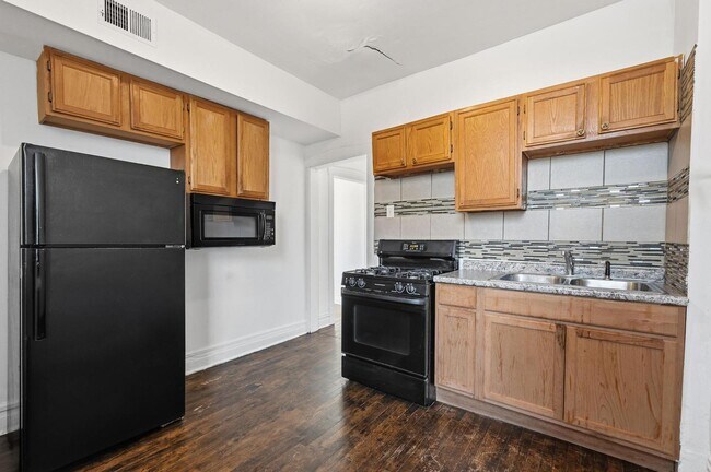 Photo - 3752 W Division St Unidad 3W