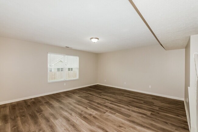 Photo - 11556 Ross Common Dr