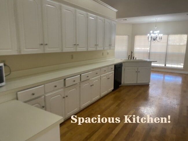 Photo - 4502 Pennpointe Pl