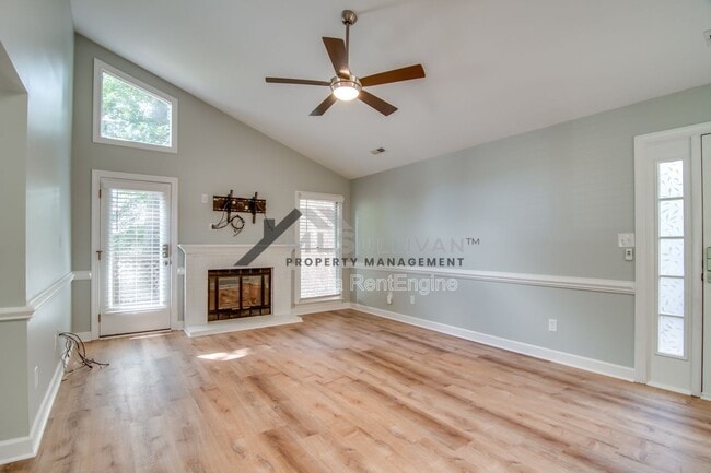 Photo - 5500 Fortunes Ridge Dr