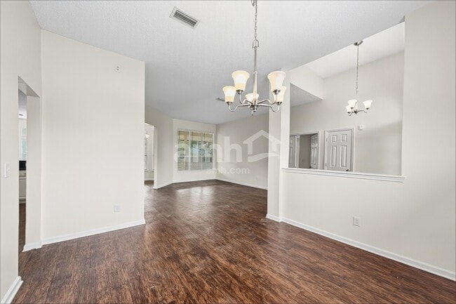 Photo - 157 N Lake Cunningham Ave