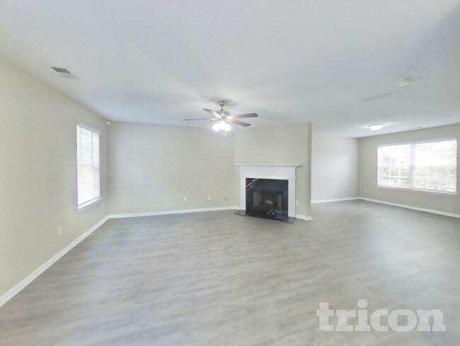 Photo - 2955 Pebble Creek Ln