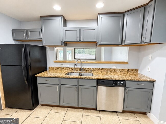 204 Sunnyside Dr