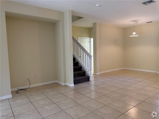 Building Photo - 9602 Roundstone Cir Rental