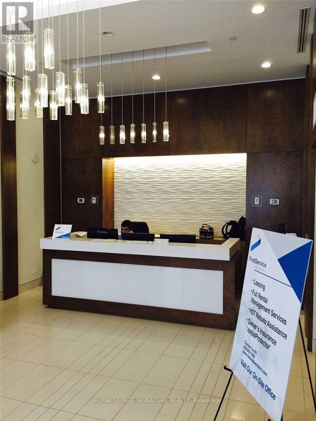 Photo - 2212 Lake Shore Blvd W Unit 2709