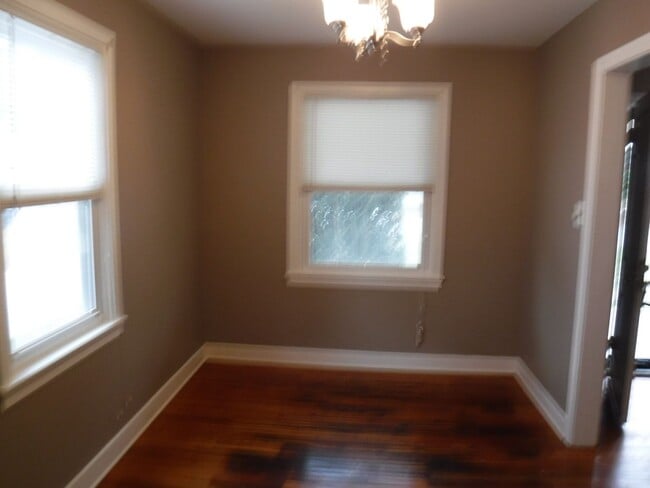 Photo - 1100 W Williams Cir