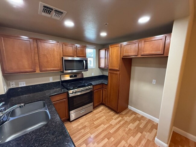 Photo - 4800 Westlake Pkwy