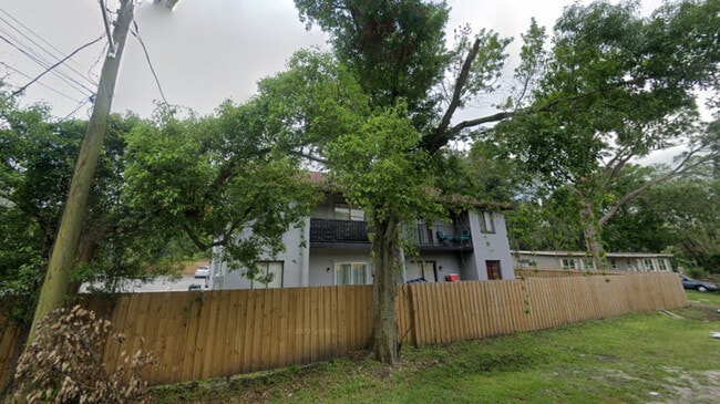 Building Photo - 5648 Rio Grande Unit 6 Rental