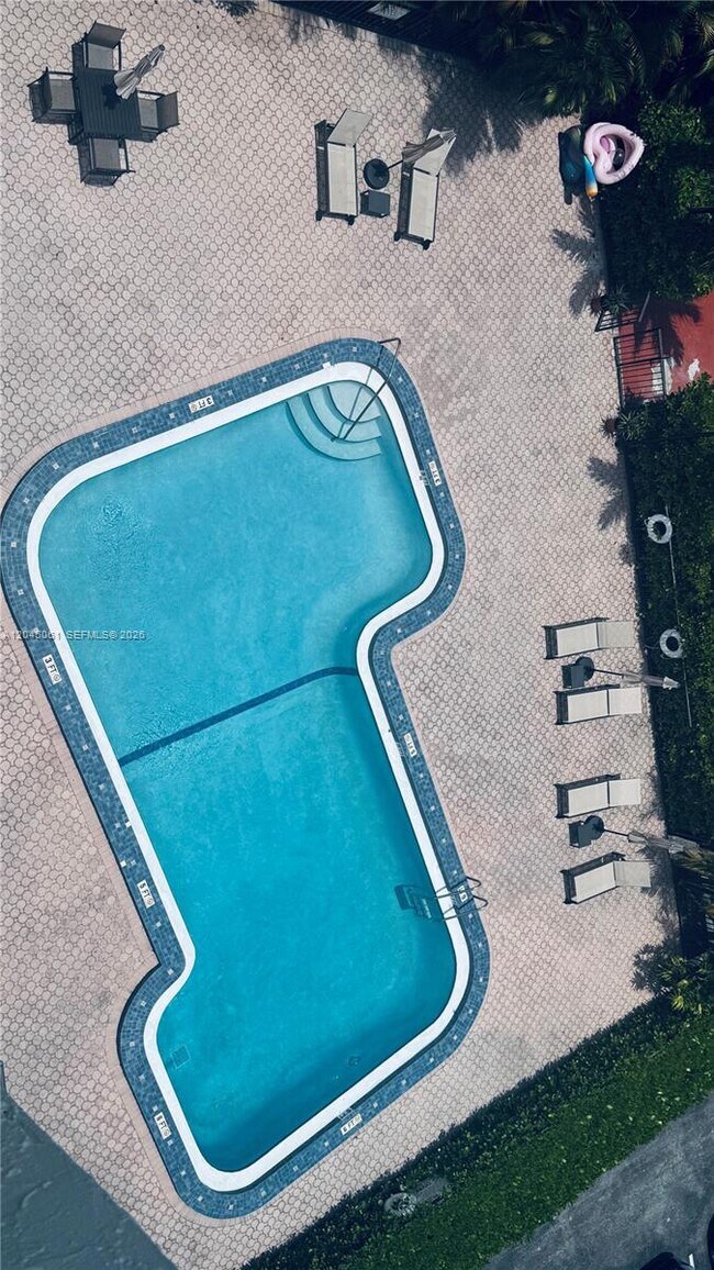 Photo - 1440 Brickell Bay Dr Unit 810