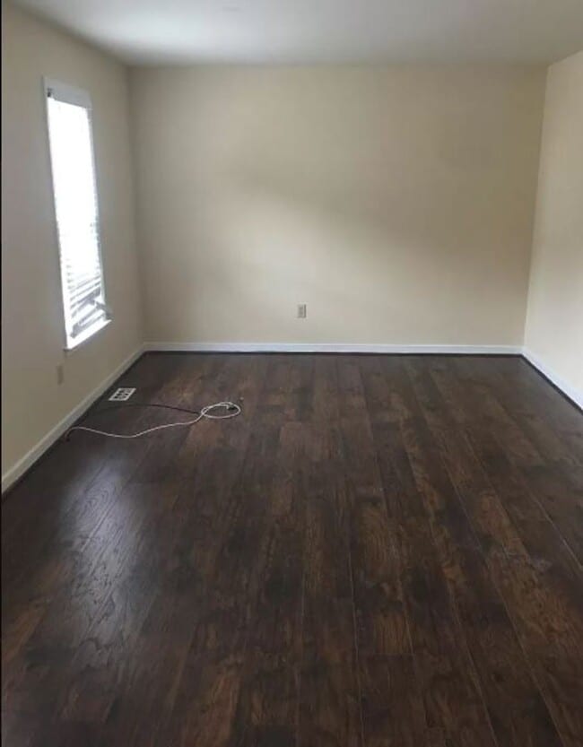 Photo - 5604 Knockadoon Ct