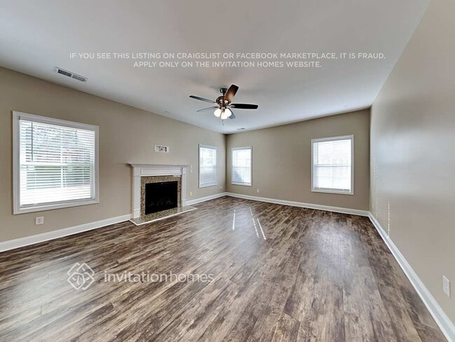 Photo - 138 National Dr