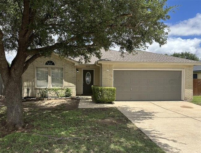 Photo - 610 Riverway Ln