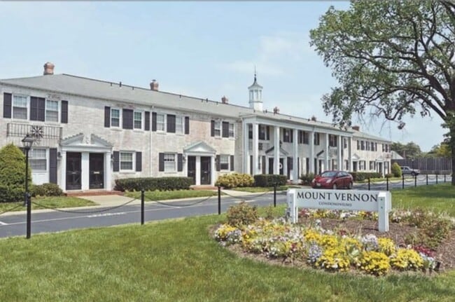 Building Photo - 509 N Hamilton St Unit 509 I