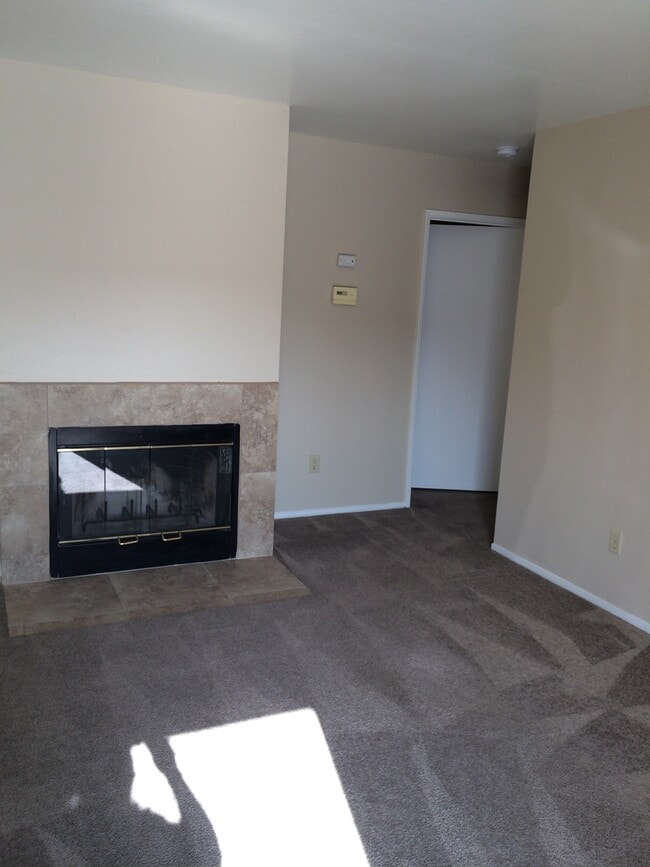 Photo - 3100 Brookfield Loop Unit 3100-B
