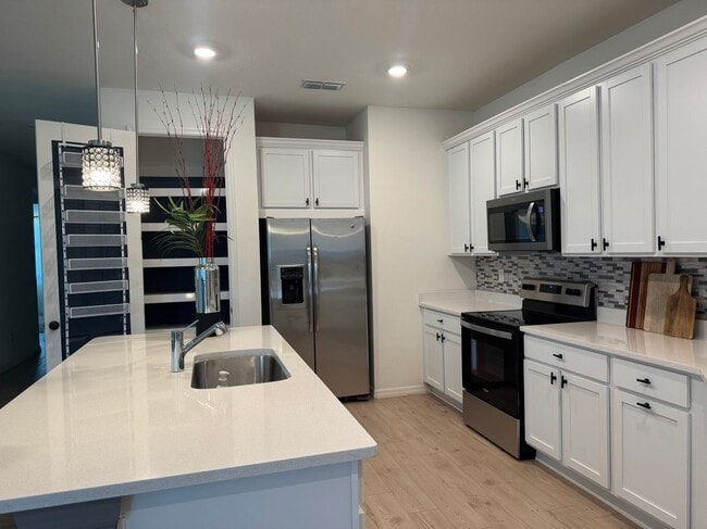 Photo - 7306 34th Ct E