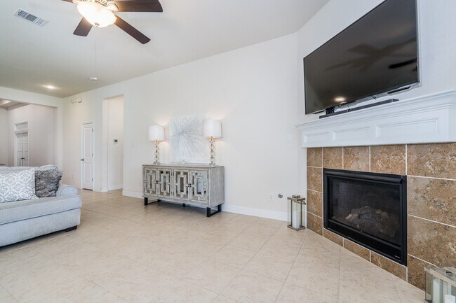 Photo - 19514 Juniper Breeze Ln