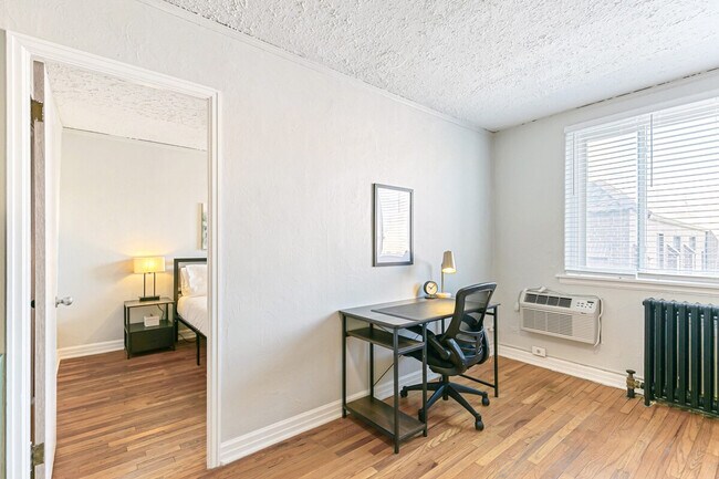 Photo - 1666 Detroit St Unit ID1026255P