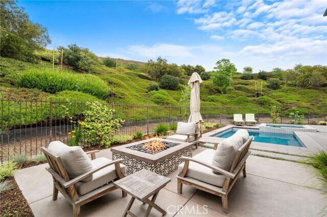 Building Photo - 2919 Canto De Los Ciervos