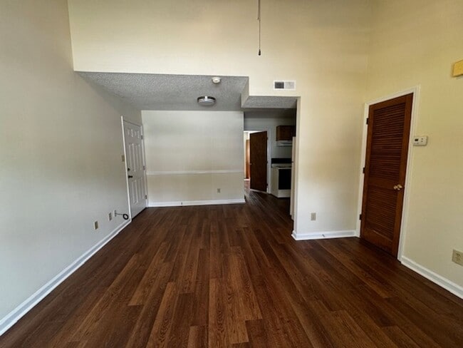 Photo - 2 Bedrooms 2 Bath duplex