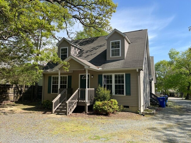 Photo - Walk to the Weave!  Newly updated 3br 3.5b...