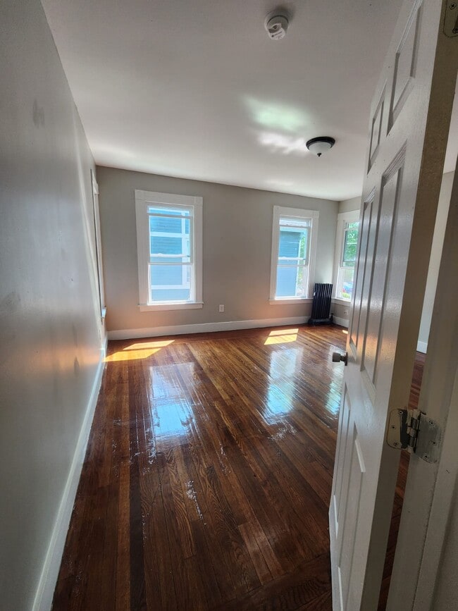 Photo - 286 Norton St