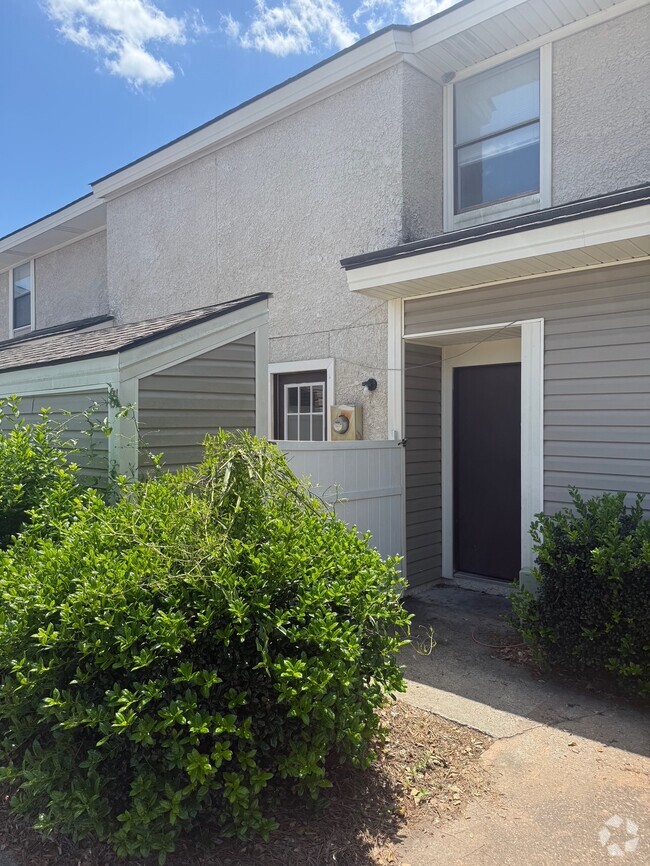Building Photo - 727-P727 S Main St Rental