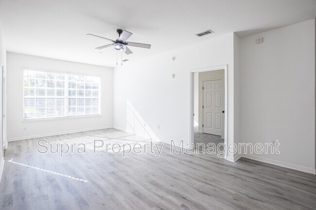 Building Photo - 7990 Baymeadows Rd E Unit 625