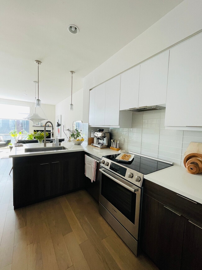 Photo - 901 Jefferson St Unit 313