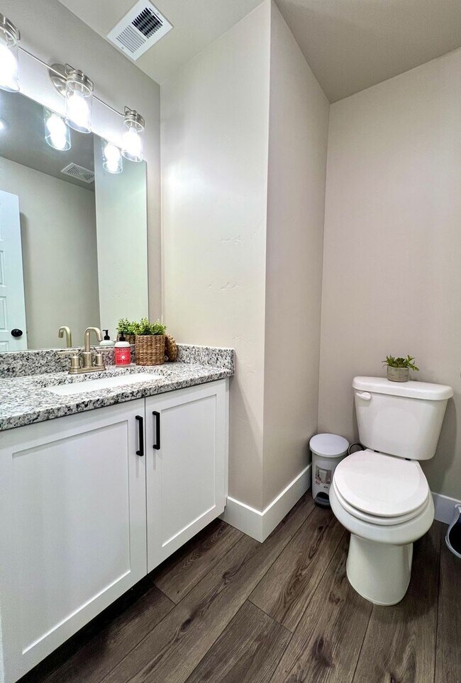 Photo - Peregrine Townhomes