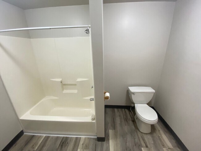 Photo - 2311 Olive St Unit Apt 2