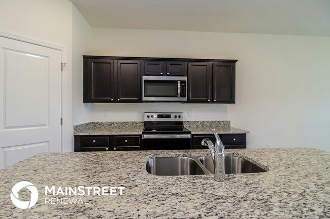 Photo - 3022 Neverland Dr