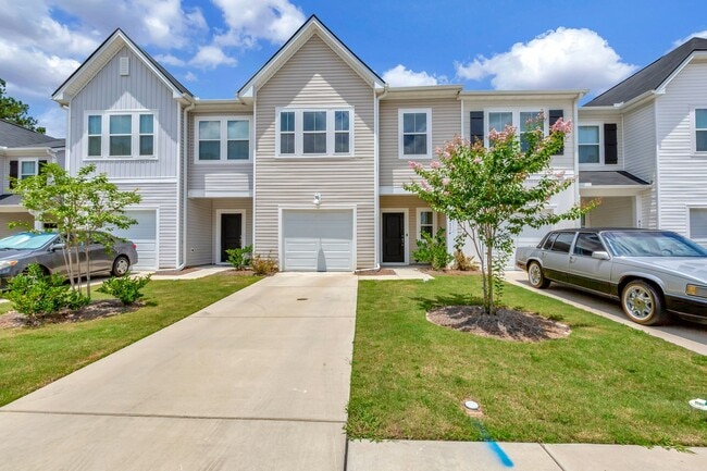 Beautiful 3-bedroom, 2.5-bathroom townhome... - Beautiful 3-bedroom, 2.5-bathroom townhome...