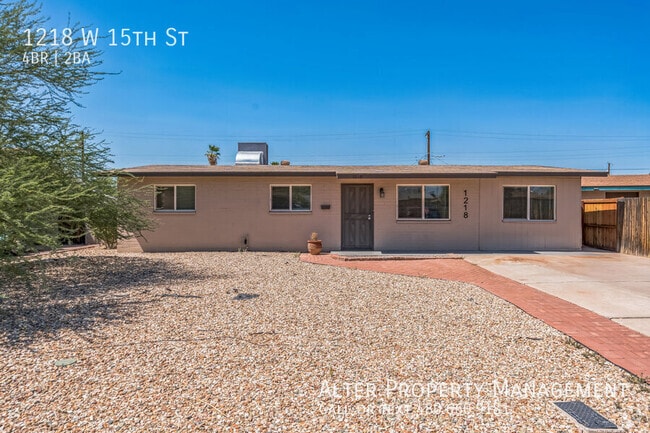 Building Photo - 1218 W 15th St Rental