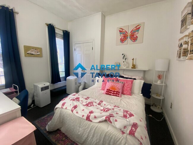 Photo - 14 Wigglesworth St