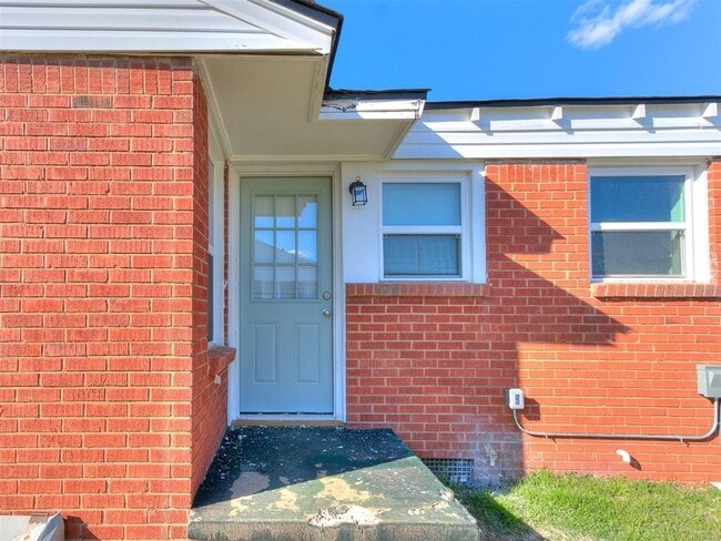 Photo - 705 N Key Blvd