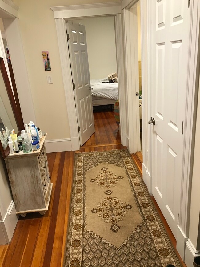 Photo - 30 Barton St Unit 1