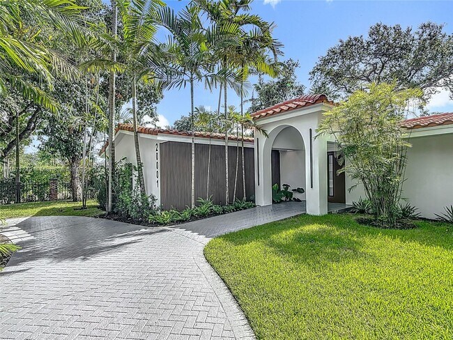 Photo - 20001 NE 21st Ave