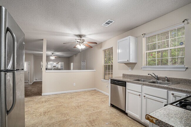 5346 Salem Springs Dr