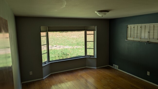 Photo - 5720 Old Pfeiffer Ln