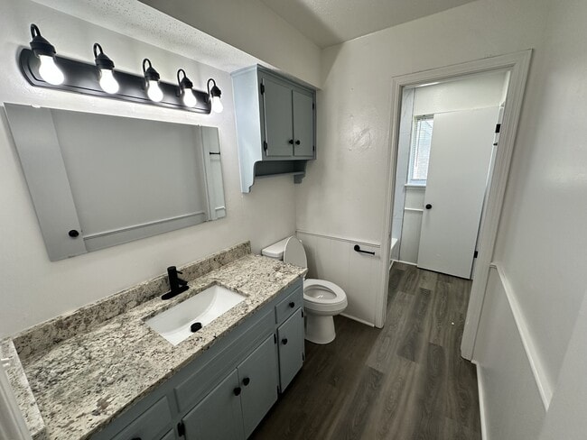 Photo - 1340 NW 106th St