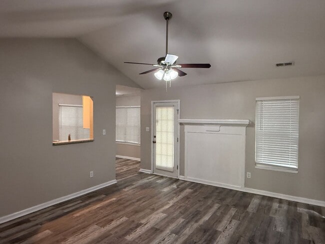 Photo - 6617 Cedar Cliff Dr