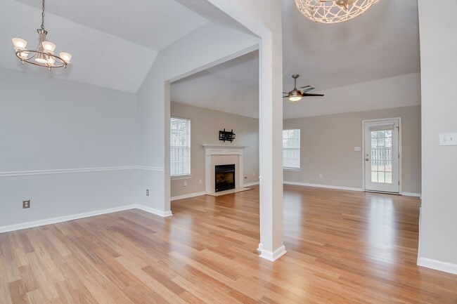 Photo - 529 St Julian Pl