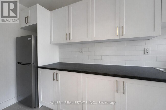 Photo - 391 Sherbourne St Unit 410