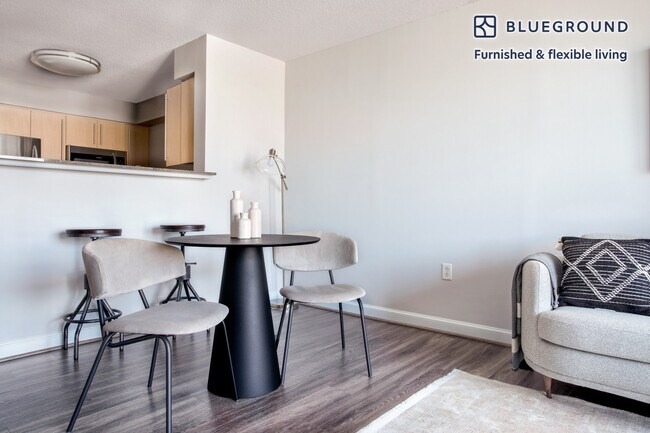 Photo - 4835 Cordell Ave Unit SI FL5-ID534