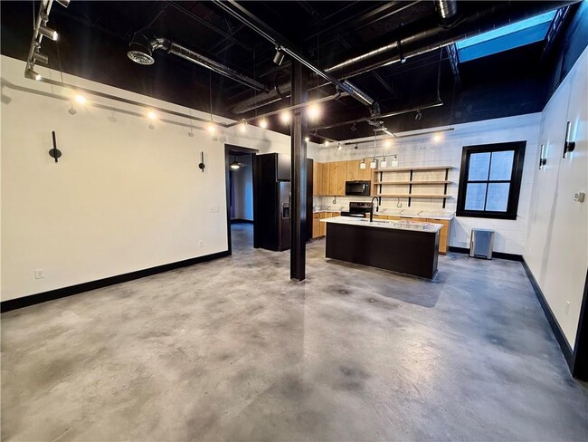 Photo - 706 Gloucester St Unidad B